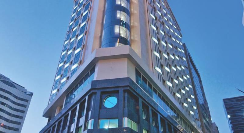 Wiseman Grand Hotel Doha Exterior foto The hotel in 2012