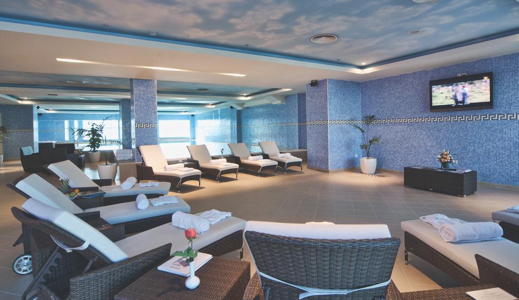 Wiseman Grand Hotel Doha Exterior foto The spa at the Hilton